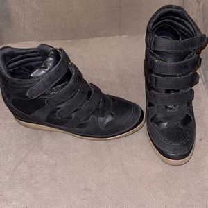 Airwalk Black Wedge Sneakers